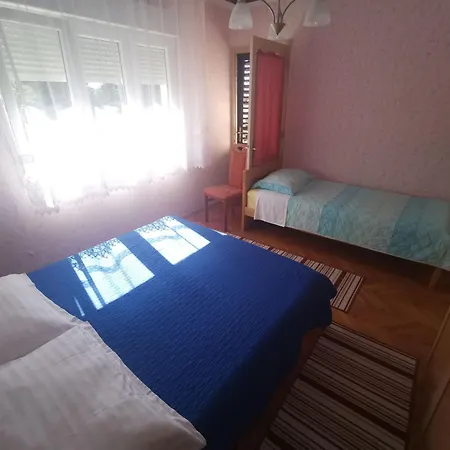 Fuer 7 Personen- 100m Vom By Interhome * Crikvenica