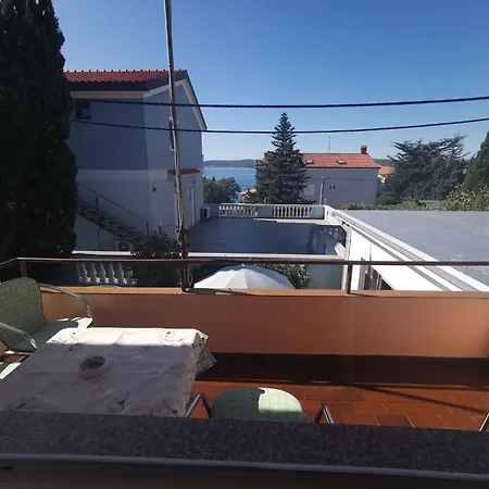 Apartment Fuer 7 Personen- 100m Vom By Interhome Crikvenica