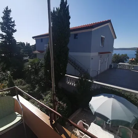 Apartment Fuer 7 Personen- 100m Vom By Interhome *