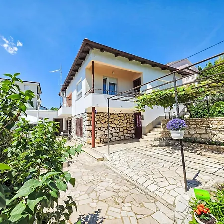 Fuer 7 Personen- 100m Vom By Interhome * Crikvenica