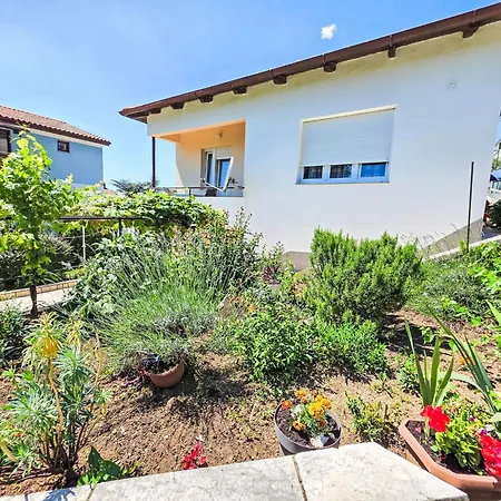 Fuer 7 Personen- 100m Vom By Interhome Apartament *
