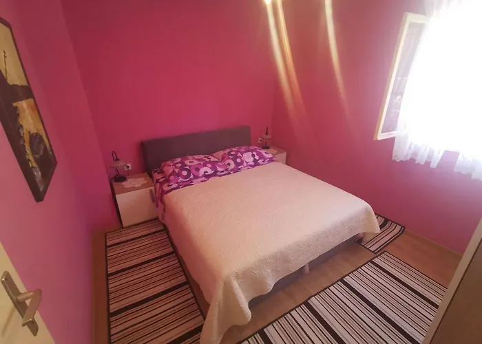 Διαμέρισμα Fuer 7 Personen- 100m Vom By Interhome Crikvenica