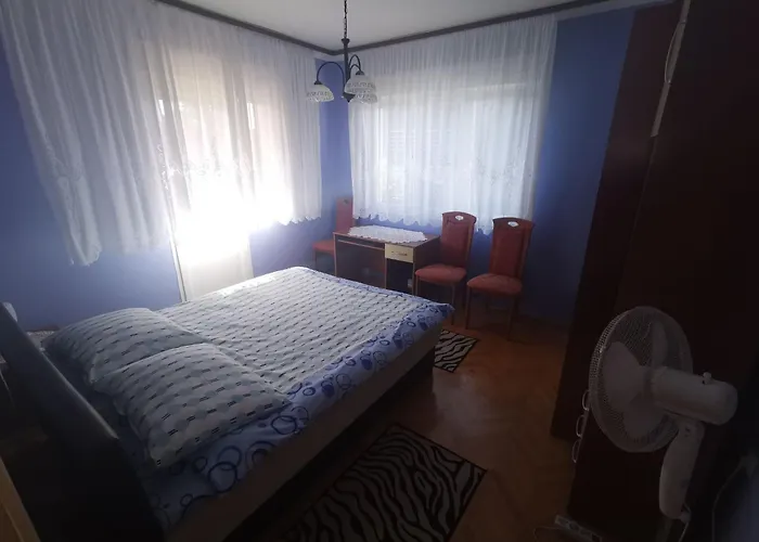 Apartment Fuer 7 Personen- 100m Vom By Interhome Crikvenica