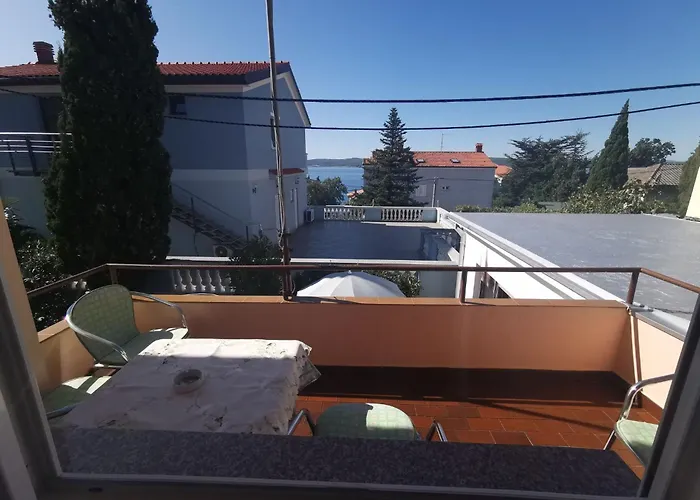 דירה Fuer 7 Personen- 100m Vom By Interhome קריקווניצה
